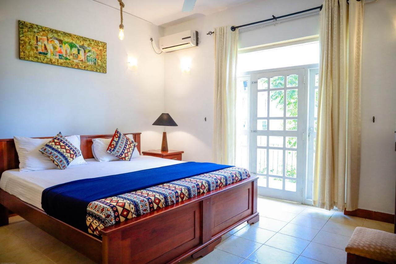 Funk Bunk - Mount View Lodge แคนดี้ ภายนอก รูปภาพ