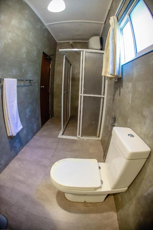 Funk Bunk - Mount View Lodge แคนดี้ ภายนอก รูปภาพ