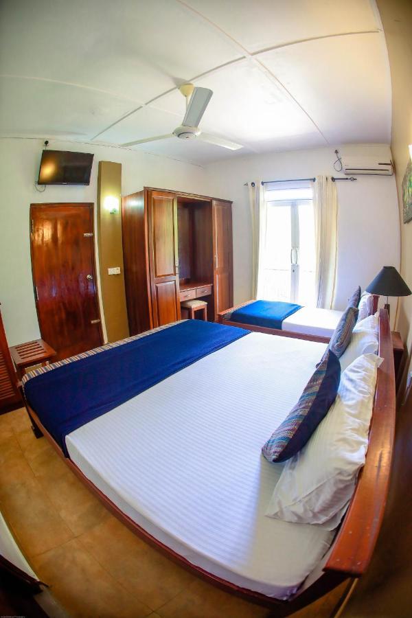 Funk Bunk - Mount View Lodge แคนดี้ ภายนอก รูปภาพ