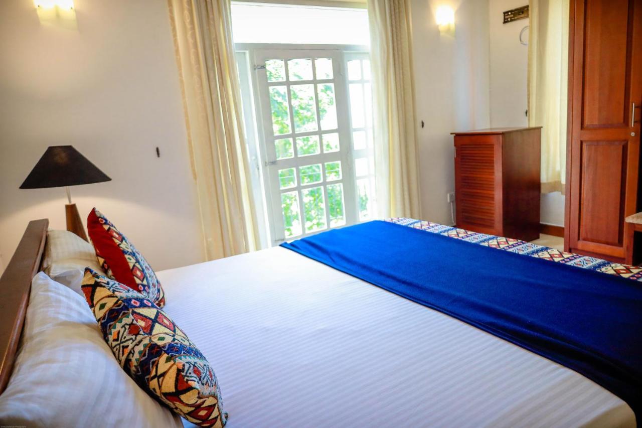 Funk Bunk - Mount View Lodge แคนดี้ ภายนอก รูปภาพ