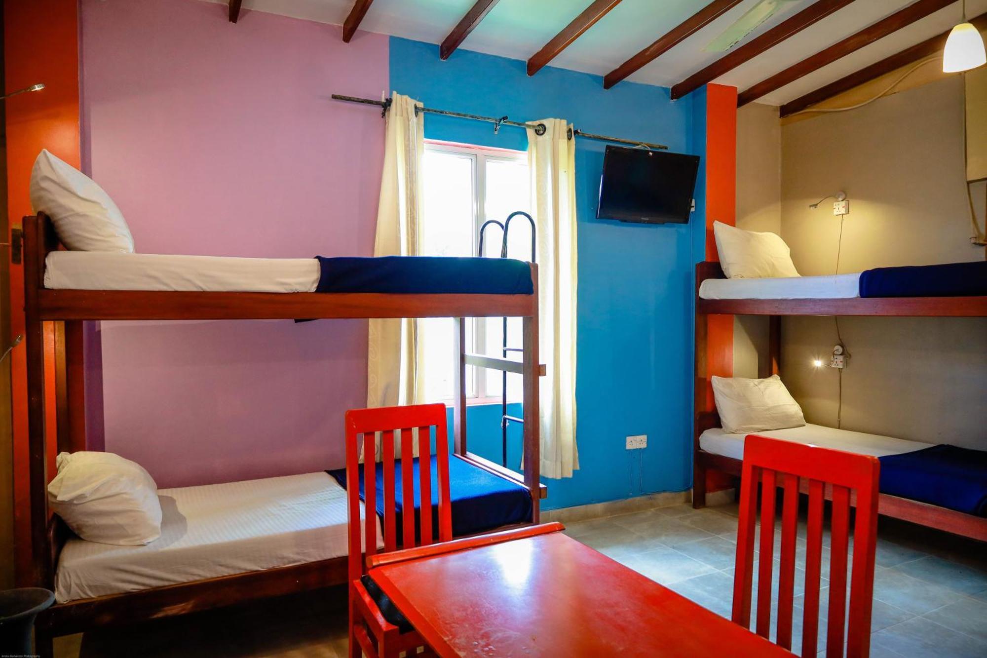 Funk Bunk - Mount View Lodge แคนดี้ ภายนอก รูปภาพ