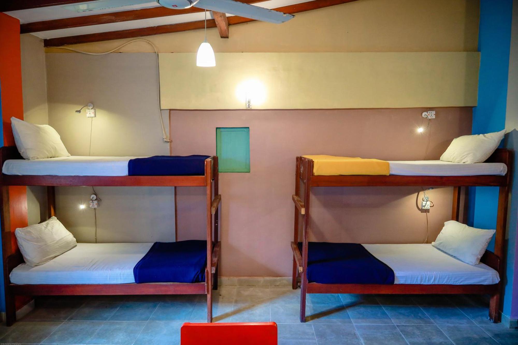 Funk Bunk - Mount View Lodge แคนดี้ ภายนอก รูปภาพ